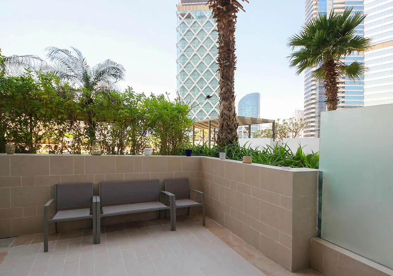 Cozy Apt In Damac Prive Gym & Pool Access Dubai