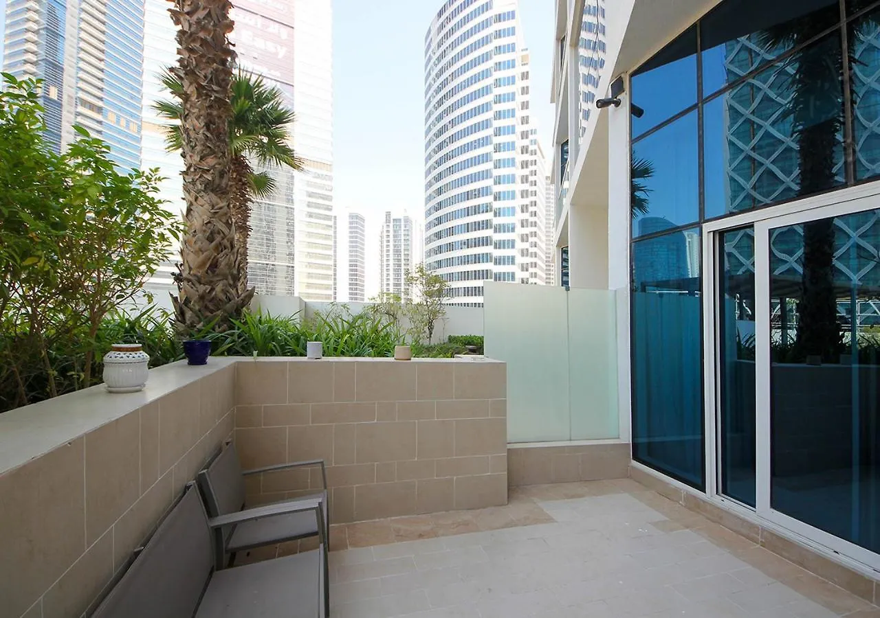 Apartamento Cozy Apt In Damac Prive Gym & Pool Access Dubai Emirados Árabes Unidos