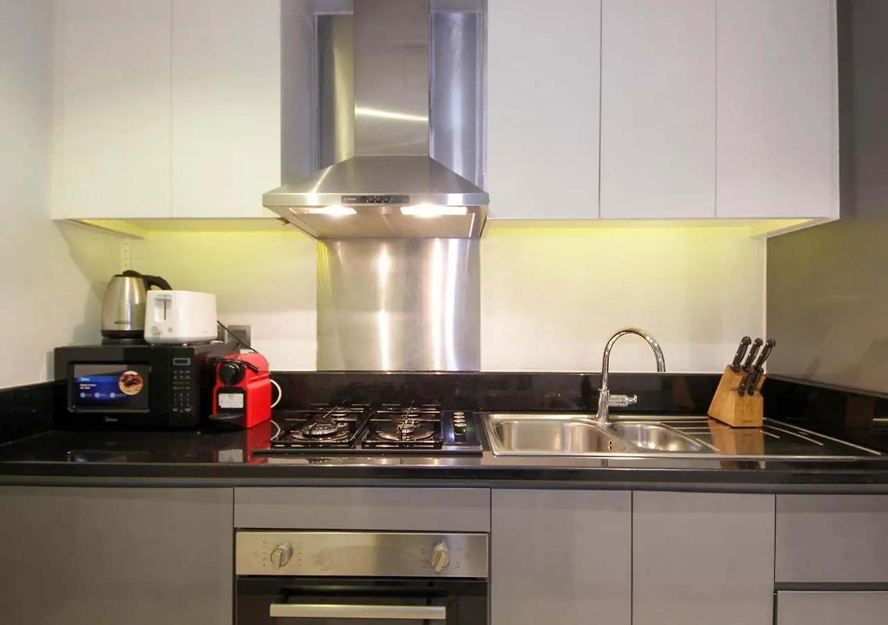 Cozy Apt In Damac Prive Gym & Pool Access Dubai United Arab Emirates
